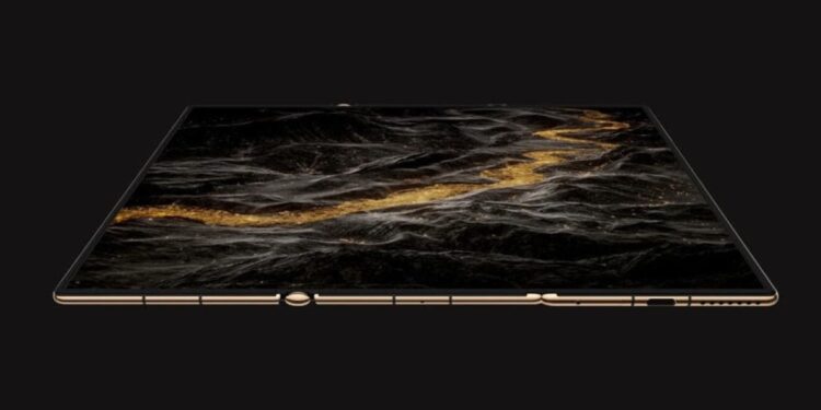 Huawei presenta en Chile su plegable Mate XT Ultimate Design